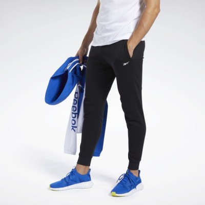 Джоггеры Training Essentials Linear Logo Джоггеры Training Essentials Linear Logo