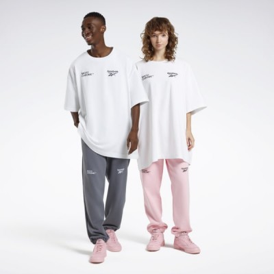 Футболка Reebok x MONOCHROME Футболка Reebok x MONOCHROME